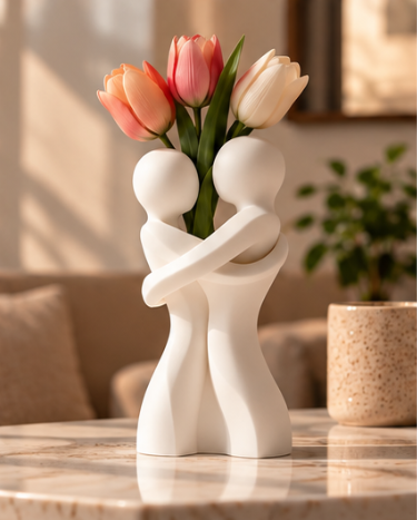 Paar Vase Umarmung – Moderne Deko für Paare & Verliebte