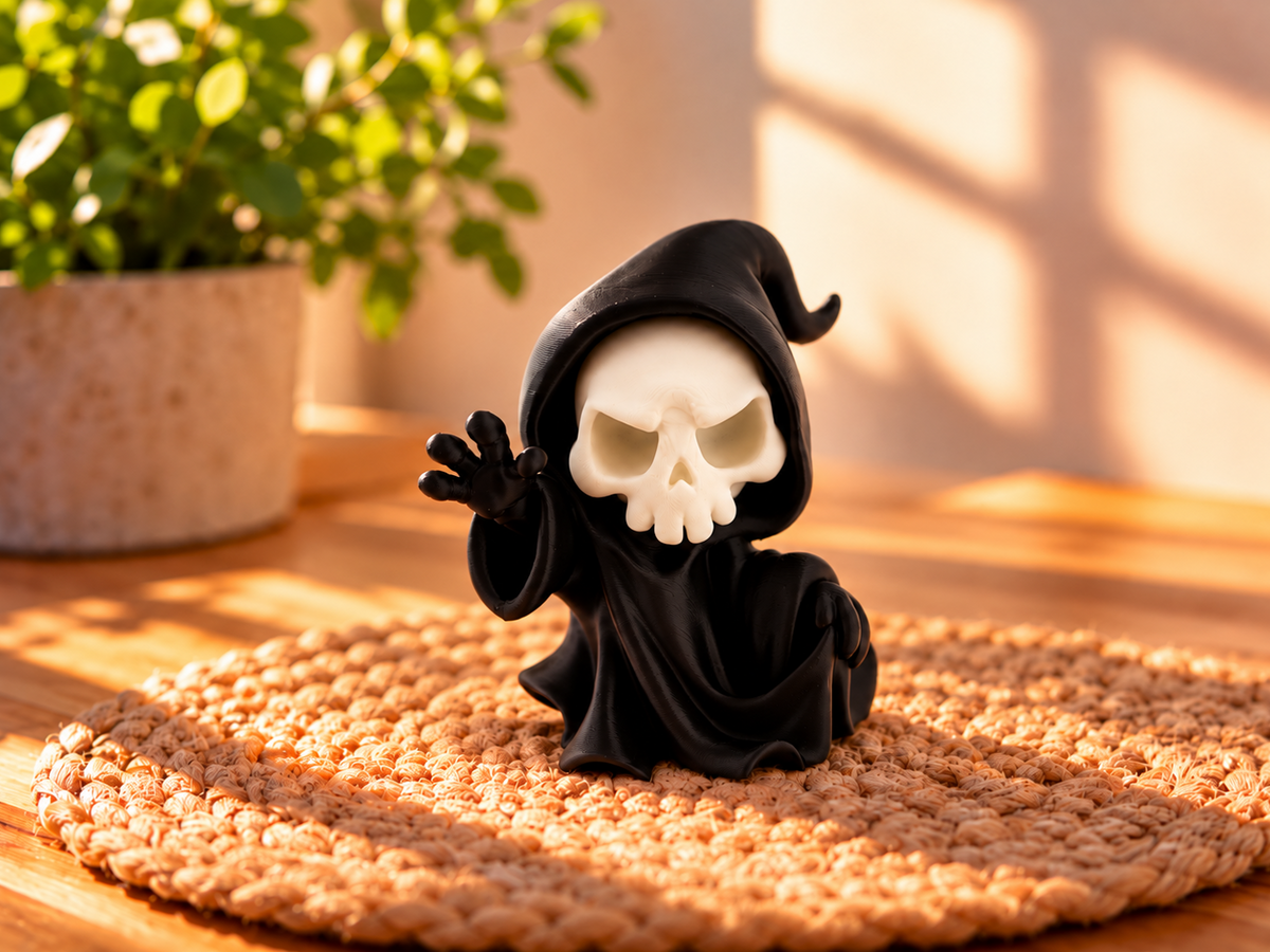 Mini Sensenmann Halloween Dekofigur – Gothic Figur mit Totenkopf