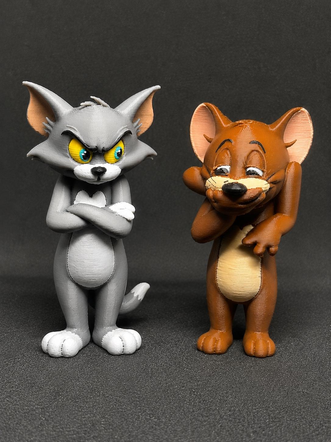 3D Printed Tommy and Jerri Figurines Keychain,Keyboard Switch , Desk Decor Cute Handmade