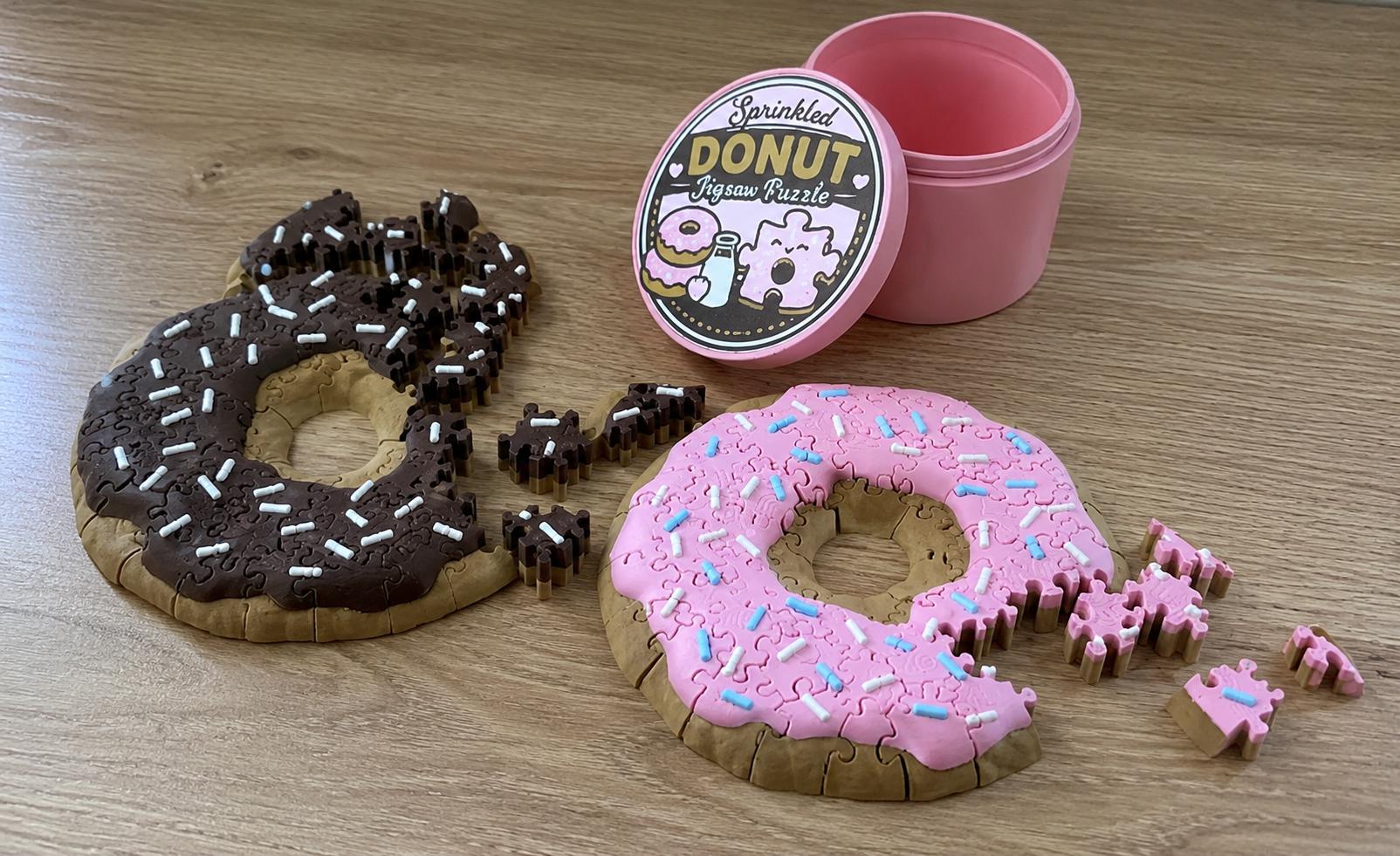 Donut Puzzle with Box – Pink or Chocolate – 3D Printed Puzzle, Donut Game, Gift Idea